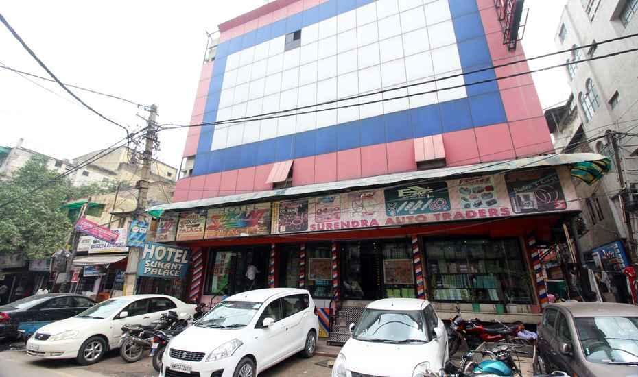 Hotel Sukant Palace 德里 外观 照片