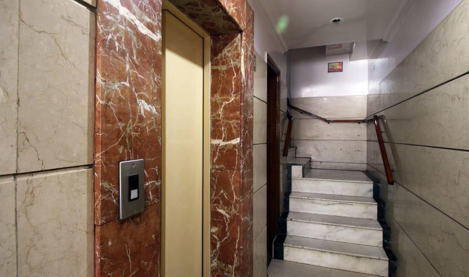 Hotel Sukant Palace 德里 外观 照片